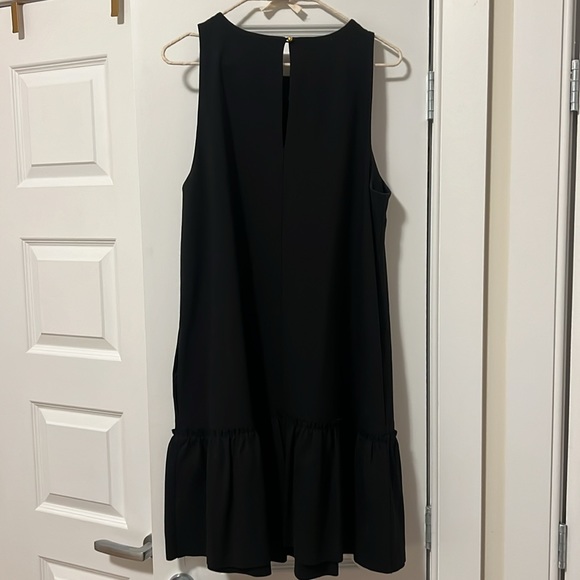 Banana republic Black ponte knit  swing dress, size 14 - Picture 4 of 4